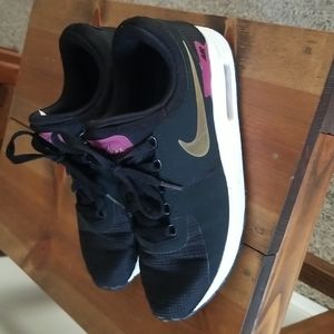 Nike Air Max youth 6